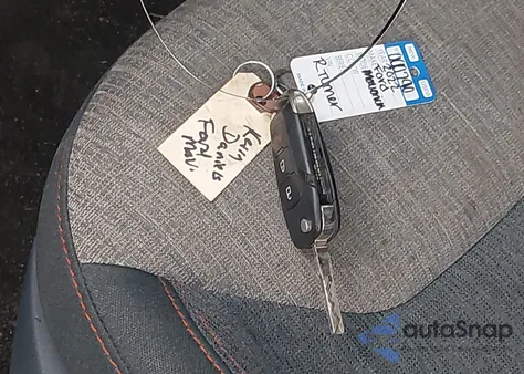 2022 Ford Maverick Xlt z USA, uszkodzony, nr VIN 3FTTW8E91NRA36837